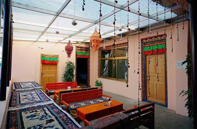 Yiwo Inn - Photo3