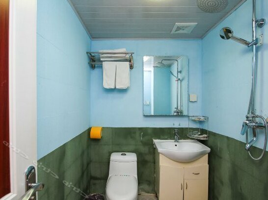 99 City Inn Hotel - Photo4