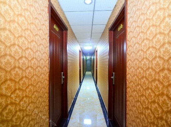 Mango Express Hotel - Photo4