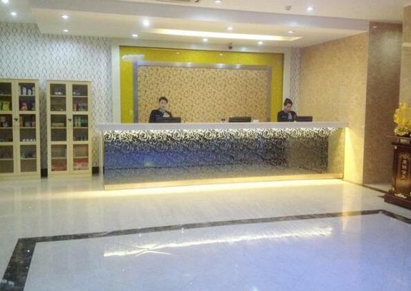 City 118 Hotel Chiping Coach Terminal - Photo3