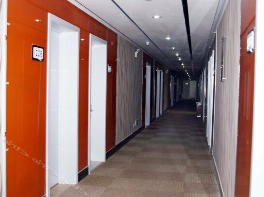 Junyi Hotel Liaocheng Chiping Shunhe Street Xinfa - Photo4