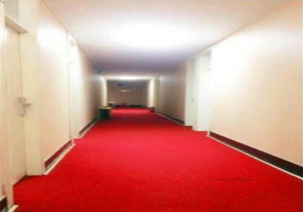 Liaocheng Shenxian Rainbow Express Inn - Photo2