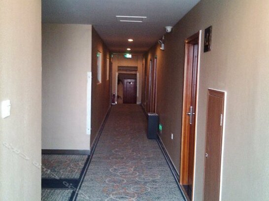Rujin Business Hotel - Photo2