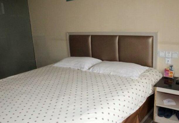 Super 8 Hotel Linqing Bus Station - Photo3