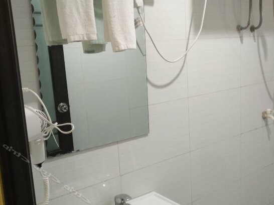 Siji Huahai Cabin Holiday Hotel - Photo5