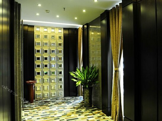 Yinxiang Zhuangyuan Theme Hotel - Photo2