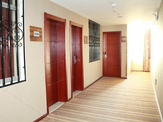 701 Express Hotel Lijiang Holiday - Photo4