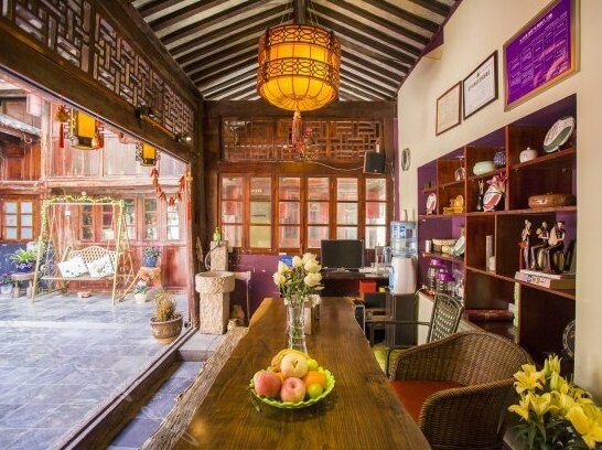 Lijiang JingXiangYuan Inn - Photo3