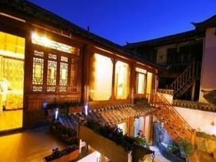 Lijiang Lvys Family Inn - Photo2