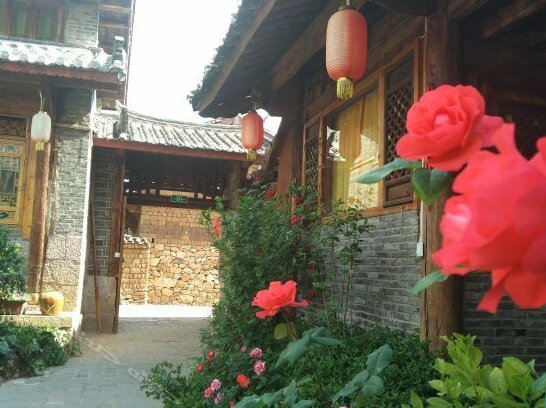 Lijiang Qinglu Courtyard Hotel - Photo2