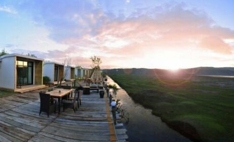 Lijiang Scenery Retreats Lake Front Villa Resort