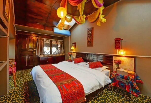 Lijiang Venice Lost Guest House - Photo2