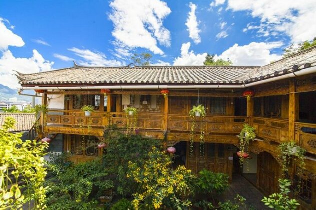 Lijiang Yumanlou Inn