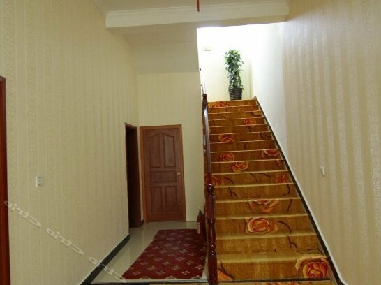 Longjin Business Hotel - Photo3