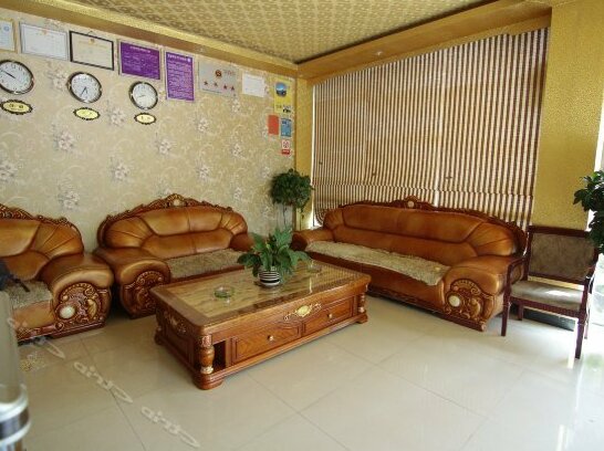 Longjin Business Hotel - Photo4