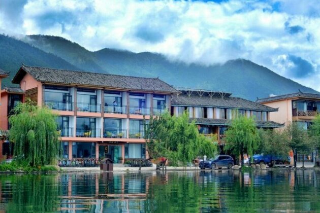Lugu Lake Guanlanyue Inn