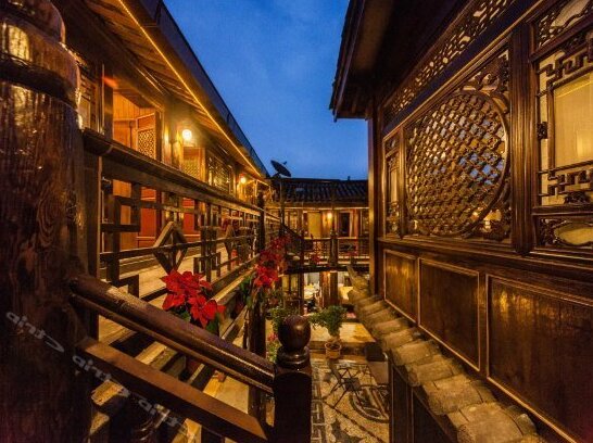 Romantic Snowy Night Inn Lijiang - Photo5
