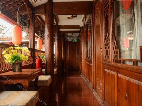 Saturday Inn - Photo3