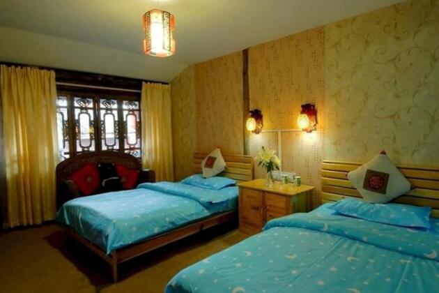 Sing inn Lijiang Flowers Butterflies - Photo4