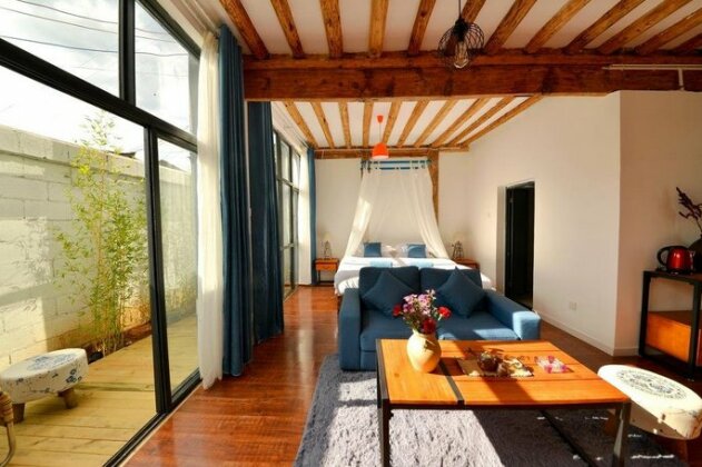 Stories from Afar Inn Lijiang Shuhe flagship store - Photo4