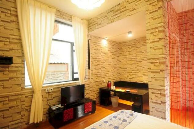 Warm Flowers Guesthouse - Photo4