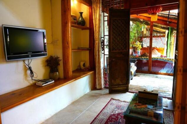 Waterfront Inn Lijiang - Photo2