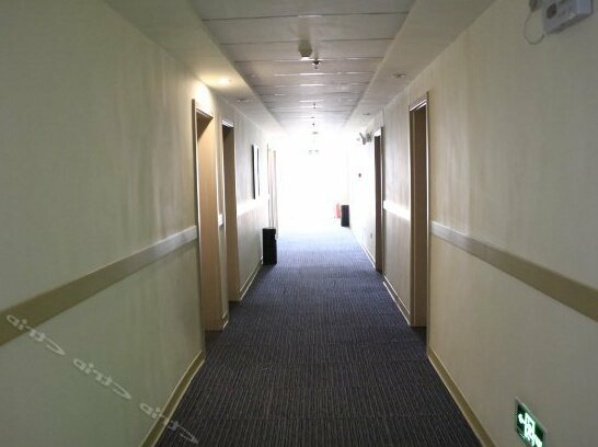 Baishu hotelLinyi Huaguocheng - Photo2
