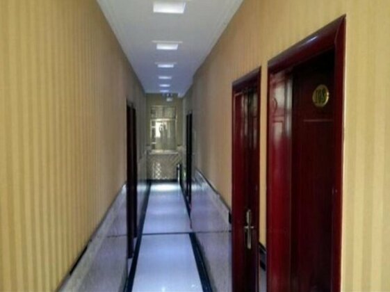 1818 Business Hotel - Photo4