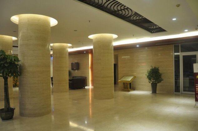 Labour Building Commercial Hotel - Photo2