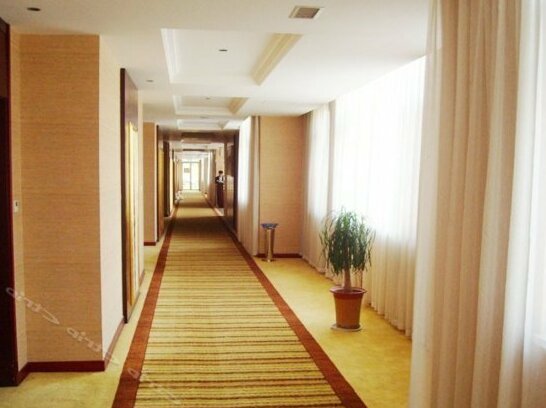 Lanling Hotel Linyi - Photo2