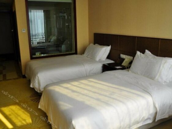 Linyi News Hotel - Photo3