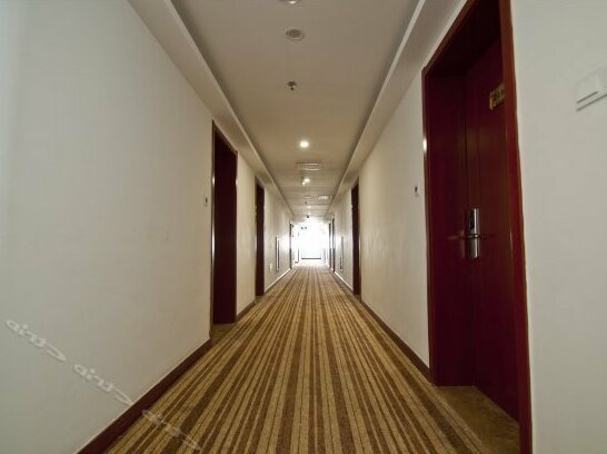 Taoyuan Hotel Linyi - Photo2
