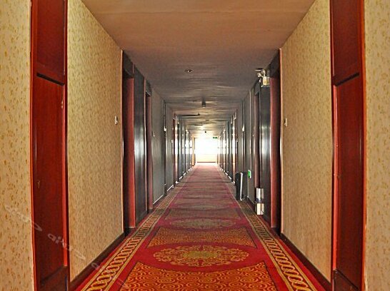 Yuyuan Hotel Linyi - Photo4