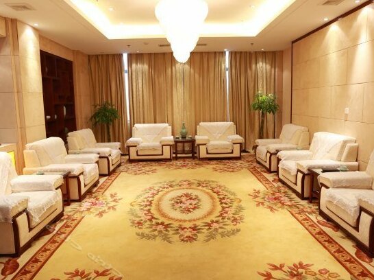 Longquan International Hotel - Photo4
