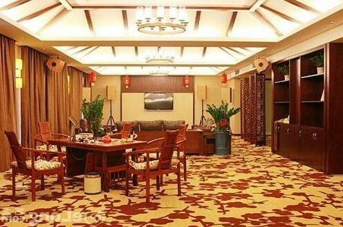 Liuzhou Sanjiangxian Dongxiangguo Hotel - Photo5