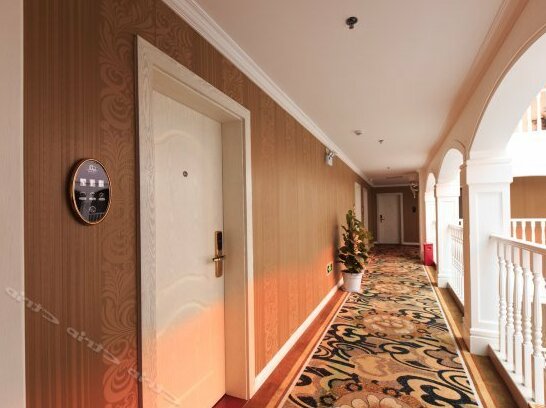 Qianjun Hotel - Photo3