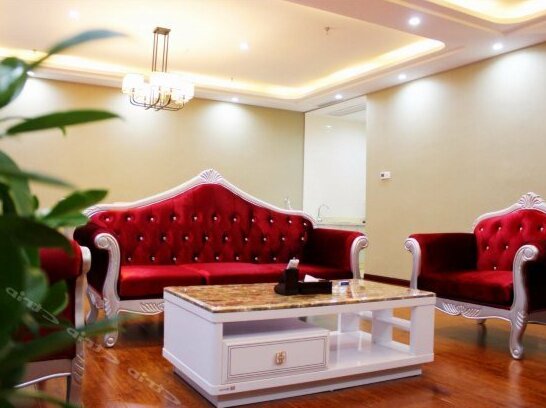 S devons International Hotel - Photo2