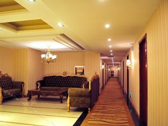 Sanfu Fashion Theme Hotel - Photo3