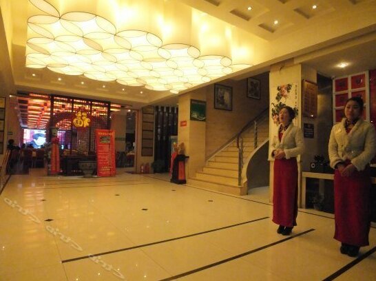 Donghua Hotel Luoyang - Photo4