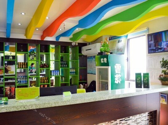 Green Apple Theme Hotel - Photo5