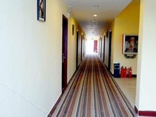 Huijia Express Hotel Luoyang - Photo2