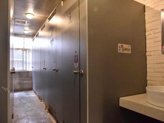 Lenest Youth Hostel - Photo4