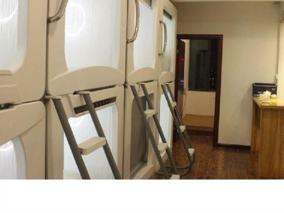Liwai Capsule Hotel - Photo2