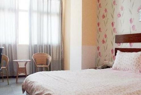 Luoyang Lotus Hotel - Photo4