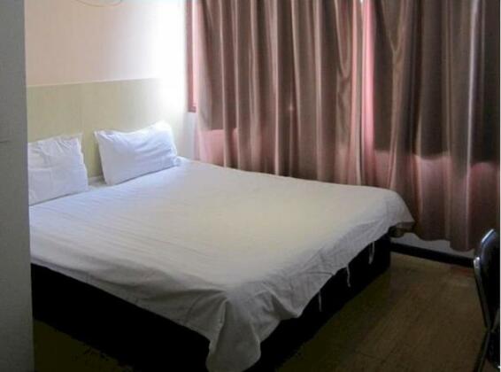 Luoyang White-collar Hotel - Photo2