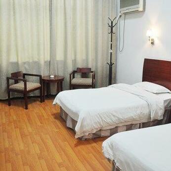 Luozhou Hotel - Photo2