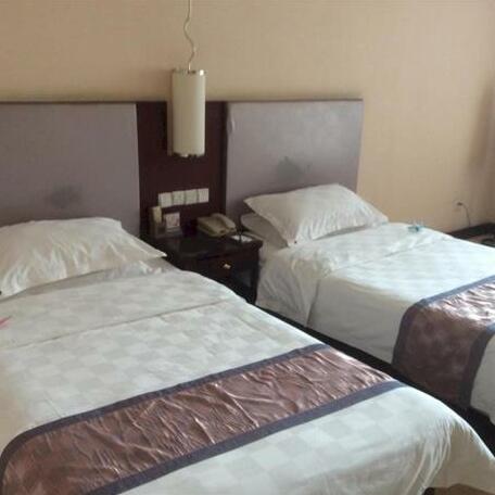 Maple International Hotel