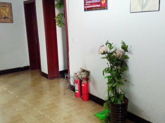 Normal College Rujia Hotel - Photo3