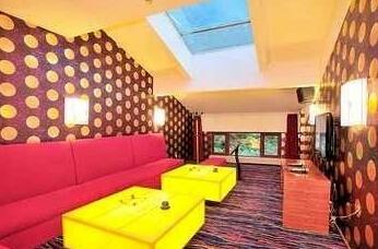 Re-Channel Ferry Lake Hotel - Photo3