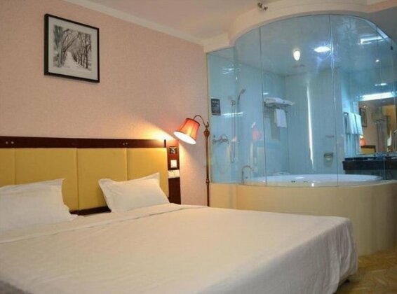 Super 8 Hotel Luoyang Peony Square - Photo3